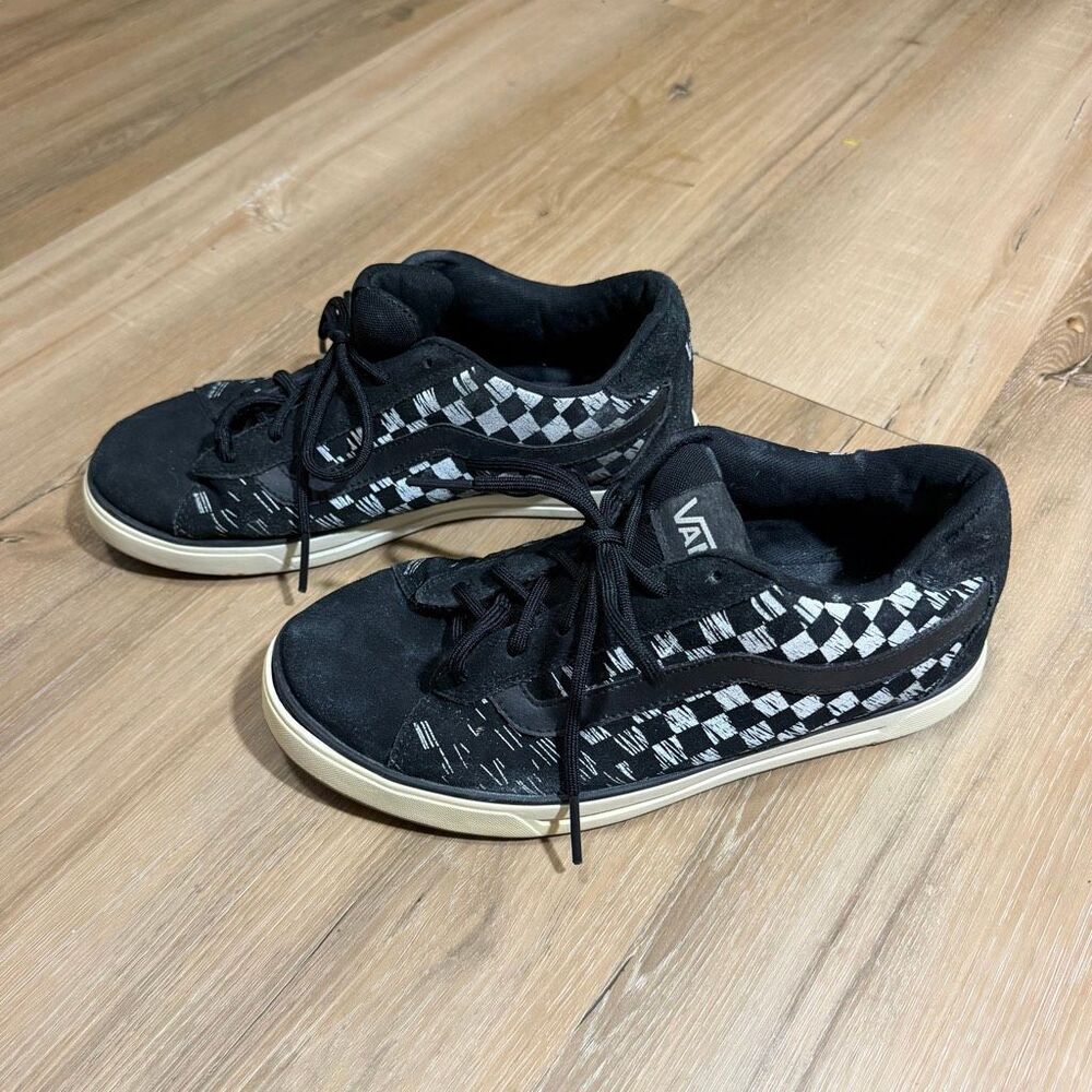 Vans Low Top Shoes Sz 11 Mercer Glitch Checkerboard 2000s Skate Punk Grunge Alt